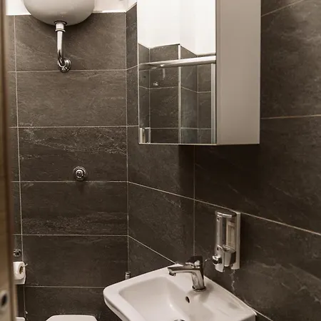 Pandora - - Near The Ruins 4*