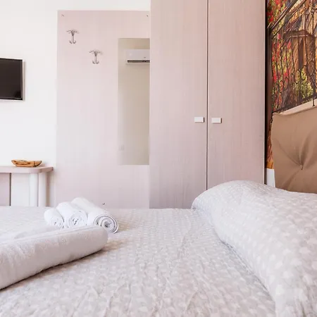 Pandora - - Near The Ruins Gasthof