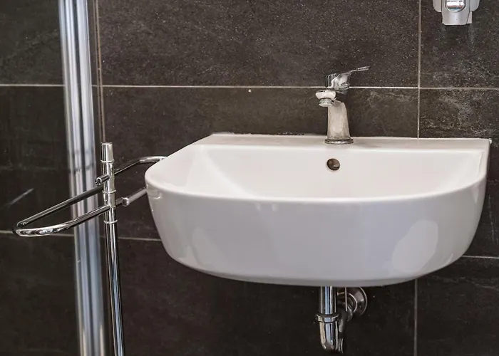 Pandora - - Near The Ruins 4*