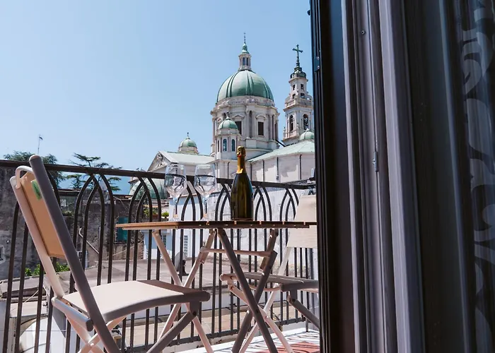 Pandora - - Near The Ruins Affittacamere